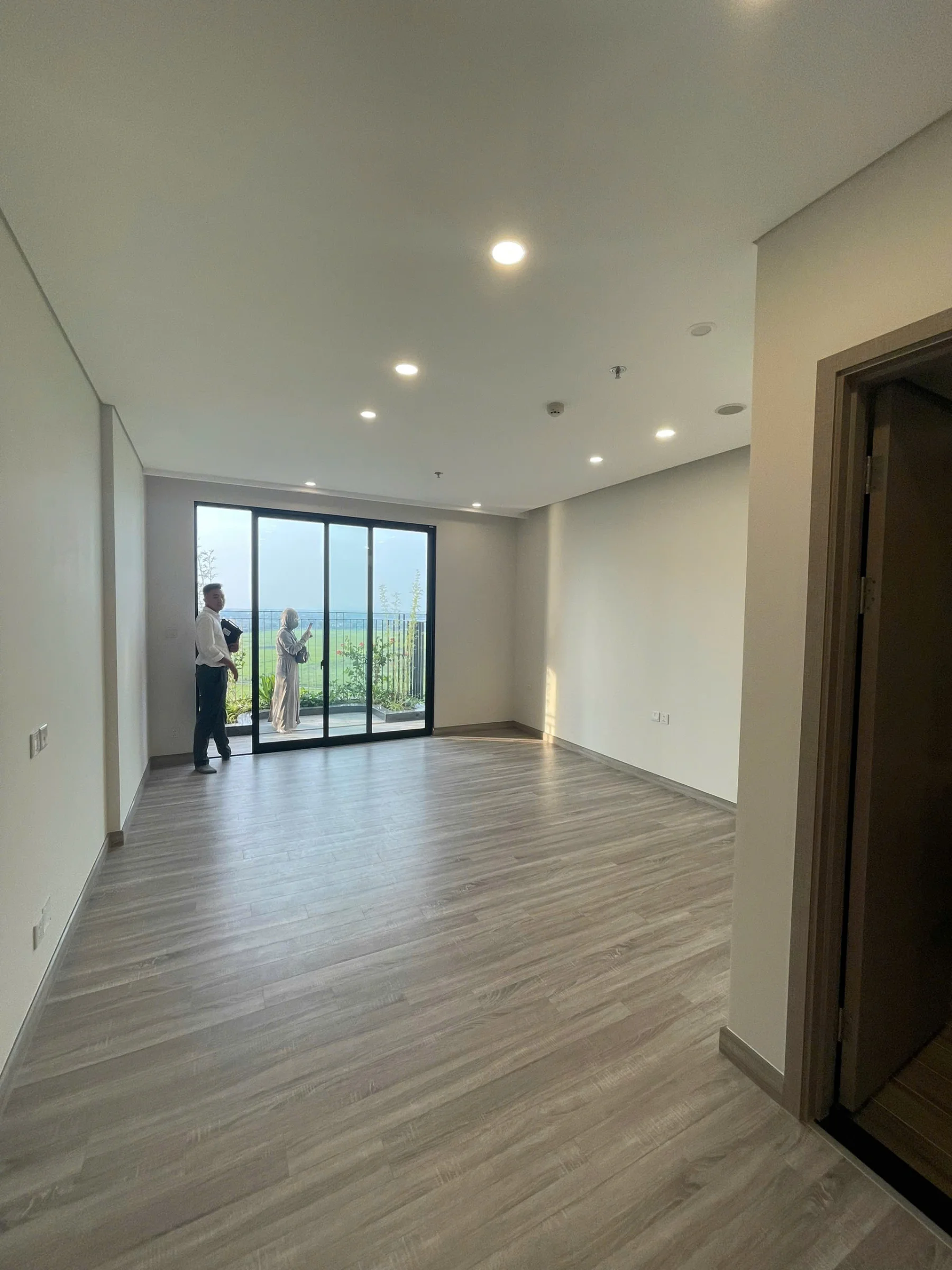 Bán chung cư view biển chung cư Eco Central Park thành phố Vinh chỉ từ 1,7 tỷ - Ảnh 1