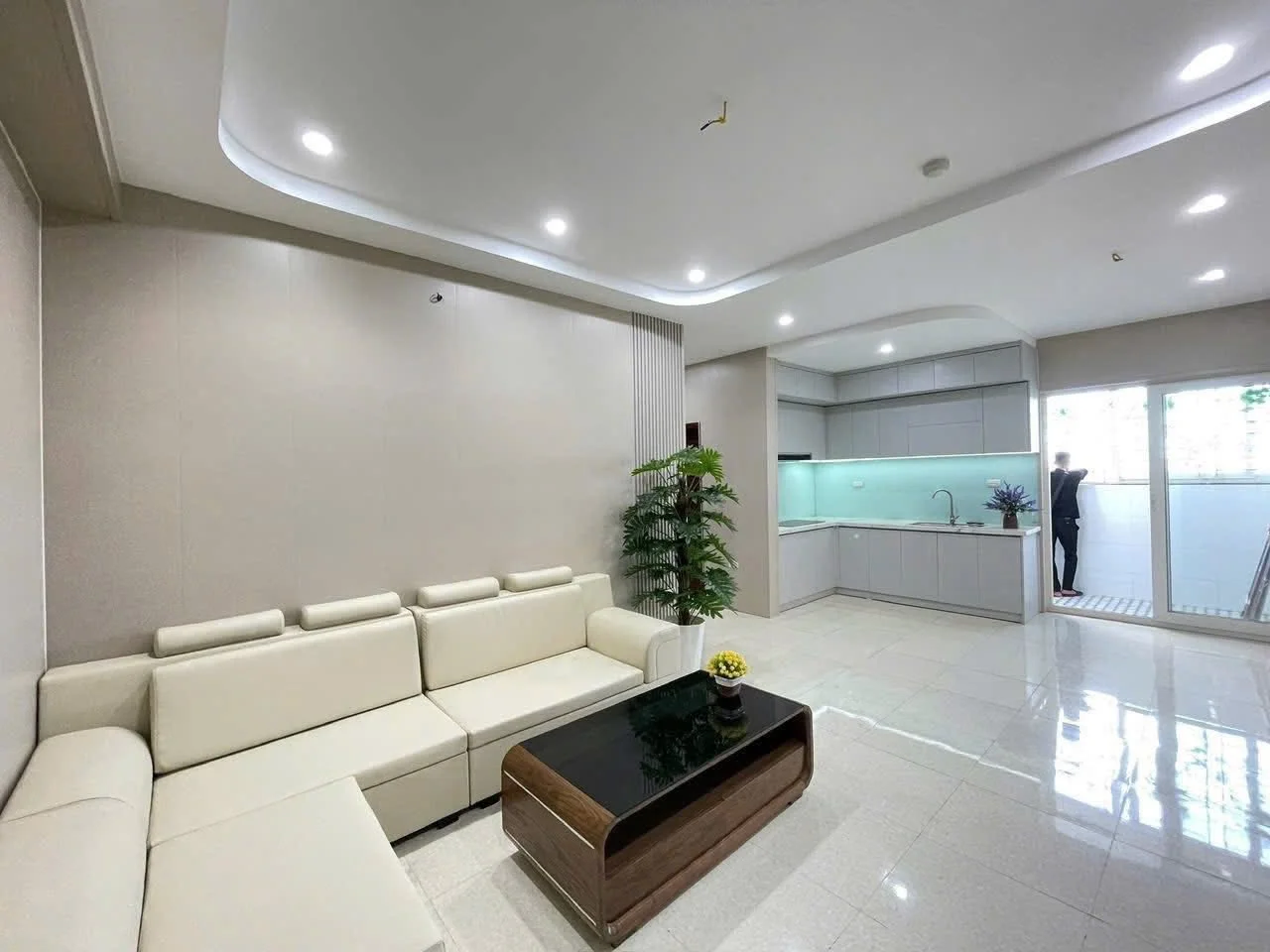 Bán chung cư Vinh Plaza, mặt đường Mai Hắc Đế - Thumb 2