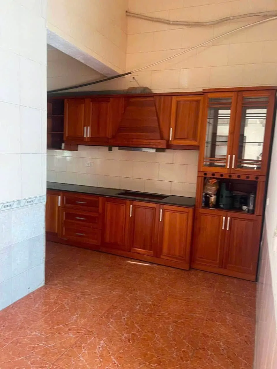 CHO THUÊ NHÀ NGUYÊN CĂN 2 TẦNG – ĐỐI DIỆN TRƯỜNG TIỂU HỌC HÀ HUY TẬP A - Ảnh 1