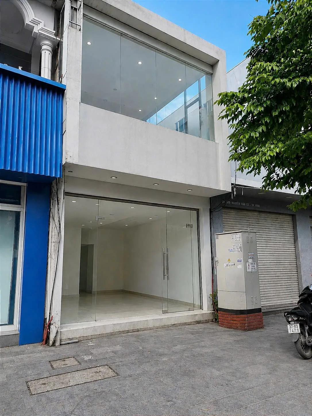 Cho thuê mặt bằng 2 tầng đường Nguyễn Văn Cừ - Thumb 2