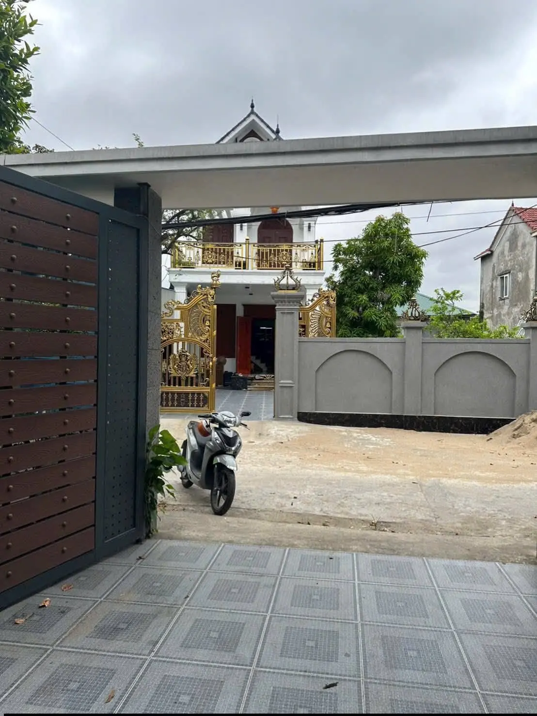 Bán nhà 2 tầng mới đẹp – Thị trấn Xuân An - Thumb 2