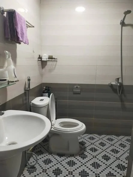 Cho thuê căn hộ chung cư Cửa Tiền Home - Thumb 3