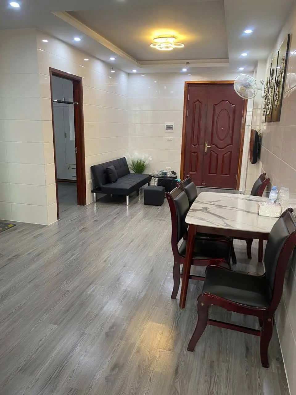 Cho thuê căn hộ CC Golden City 6A - Lý Tự Trọng - TP Vinh - Thumb 2