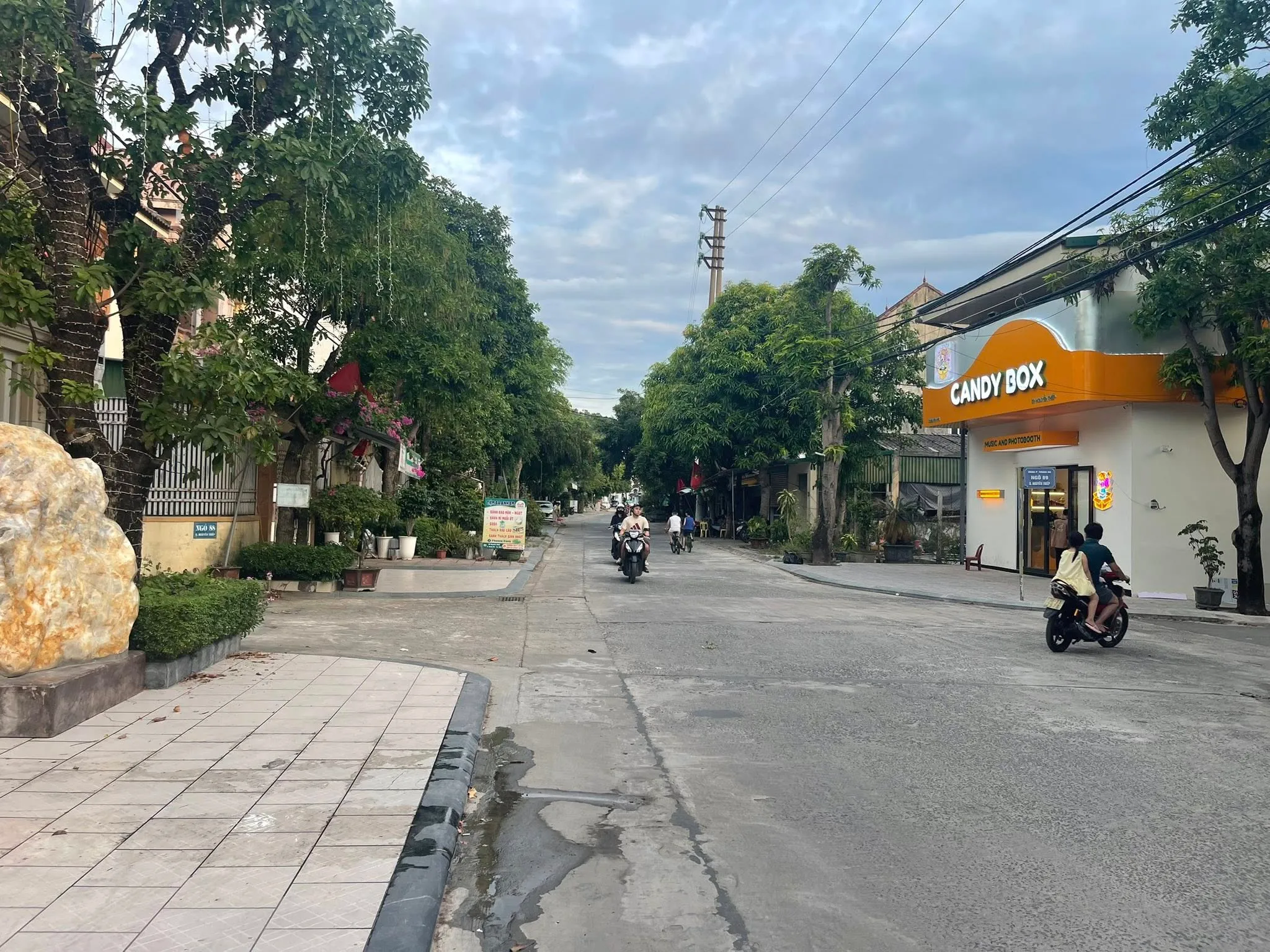 Bán nhà 2 tầng mặt đường Nguyễn Thiếp – phường Trung Đô, TP Vinh - Thumb 4