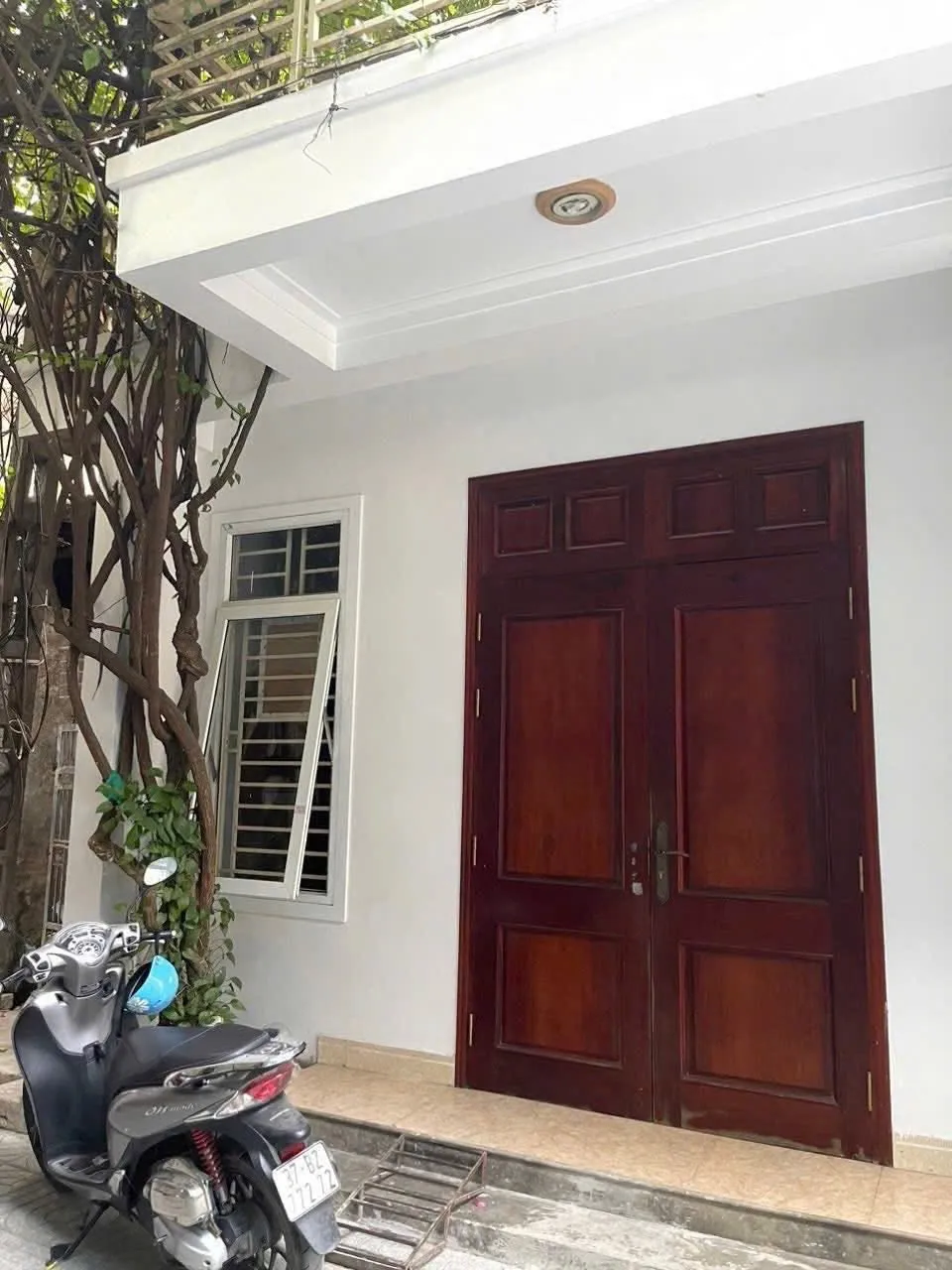 Bán nhà 2 tầng - ngõ đường Trần Hưng Đạo - TP Vinh - Ảnh 1