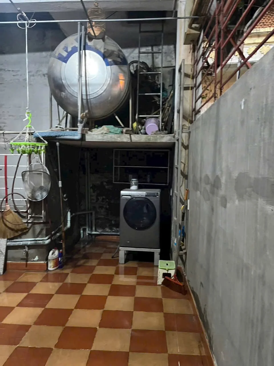 Cho thuê nhà 4 tầng mặt đường phường Cửa Nam – TP Vinh - Thumb 4