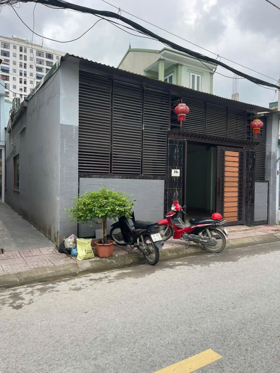 Bán nhà mặt đường Cao Bá Quát - phường Trường Thi (cũ), cách quảng trường Hồ Chí Minh ~ 500m. - Ảnh 1